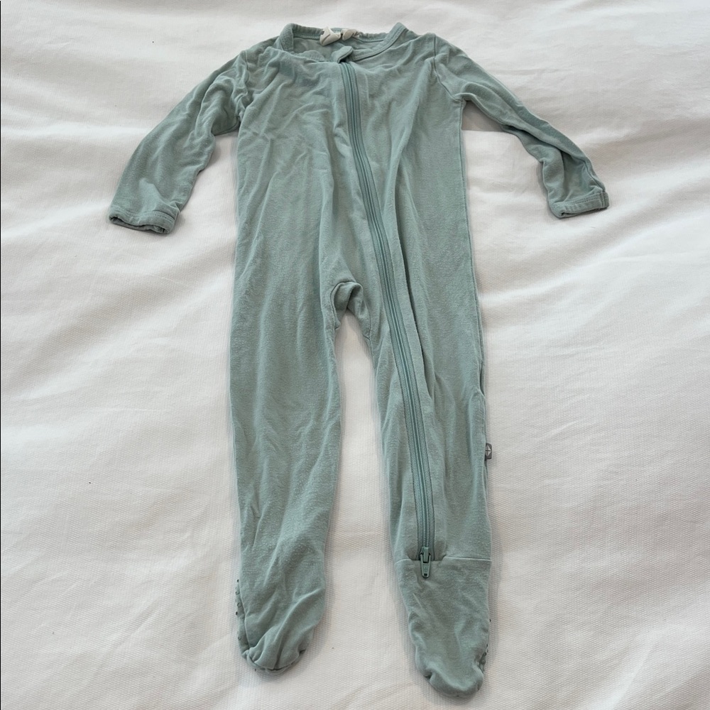 Kyte BABY Soft Sage Color Zippered Footie 6-12 Months